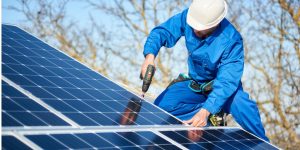 Installation Maintenance Panneaux Solaires Photovoltaïques à Peyrissac